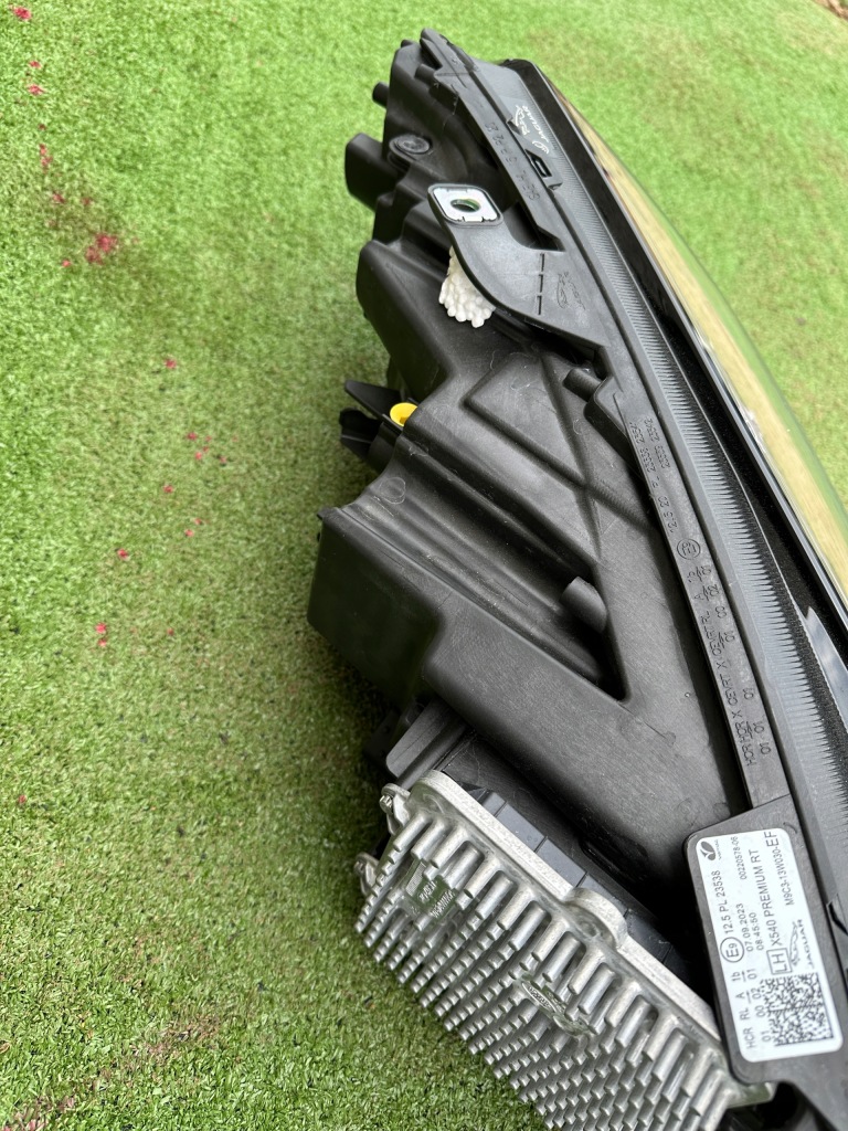 Фара перед левая jaguar e-pace premium m9c3-13w030-ef Киев