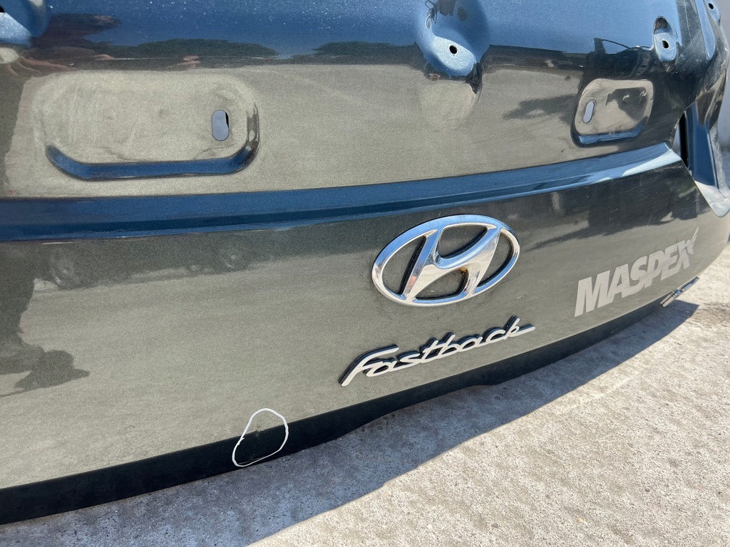 фото №8, Крышка багажника задняя задняя hyundai i30 fastback od 2018