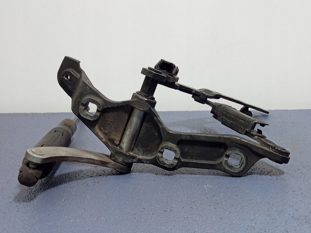 фото №4, Mercedes s w221 петля капот левый a2218800328