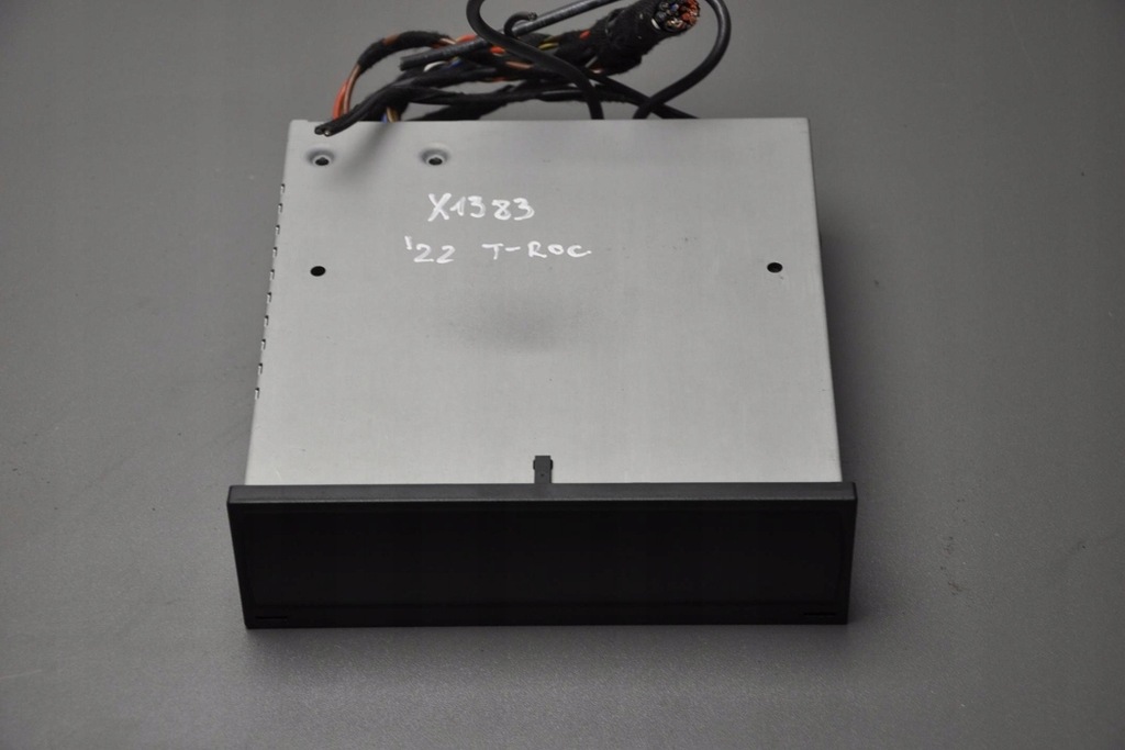 фото №8, Радіо з навігація vw t-roc a11 3g5035820k бензиновий 110kw 2022