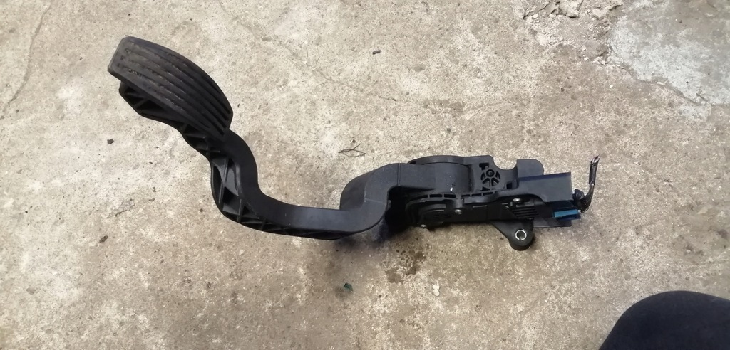 фото №1, Lancia delta iii педаль газа 0280755052