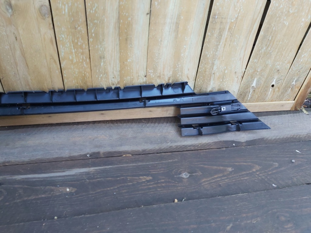 фото №6, Решётка средняя renault megane iv 8201696611