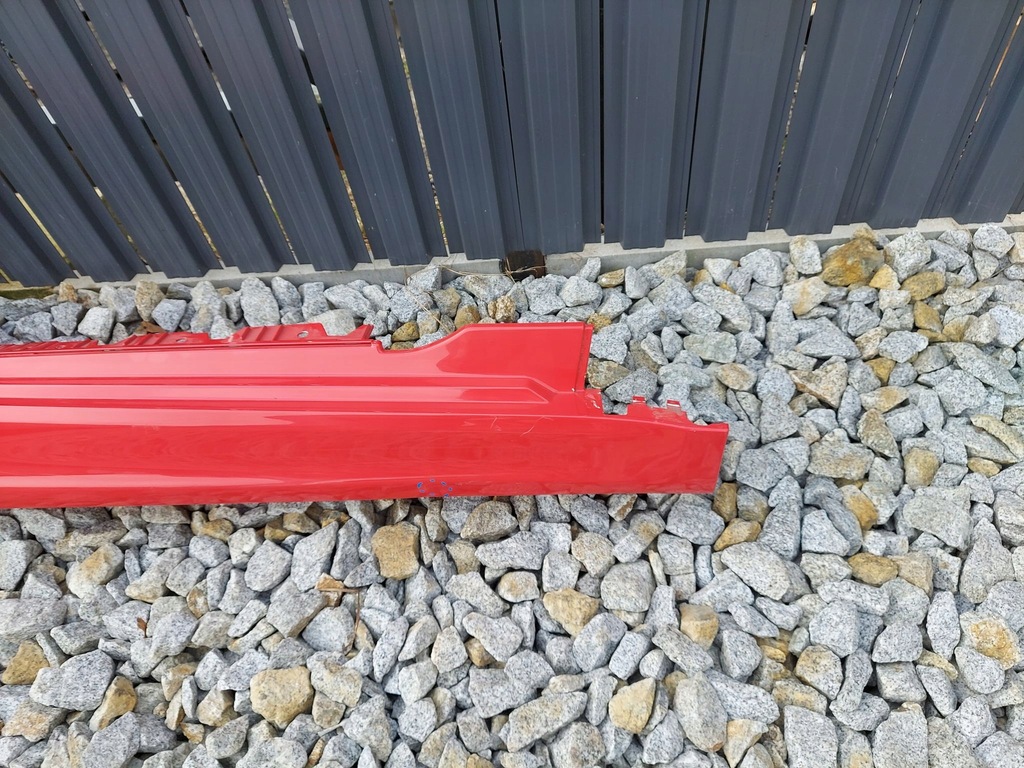 фото №6, Porsche cayman 981 gt4 поріг правий молдинг поріг