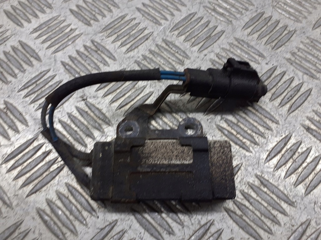 фото №1, Модуль блок управления вентилятора toyota matrix 1.8vvti 246810-3560