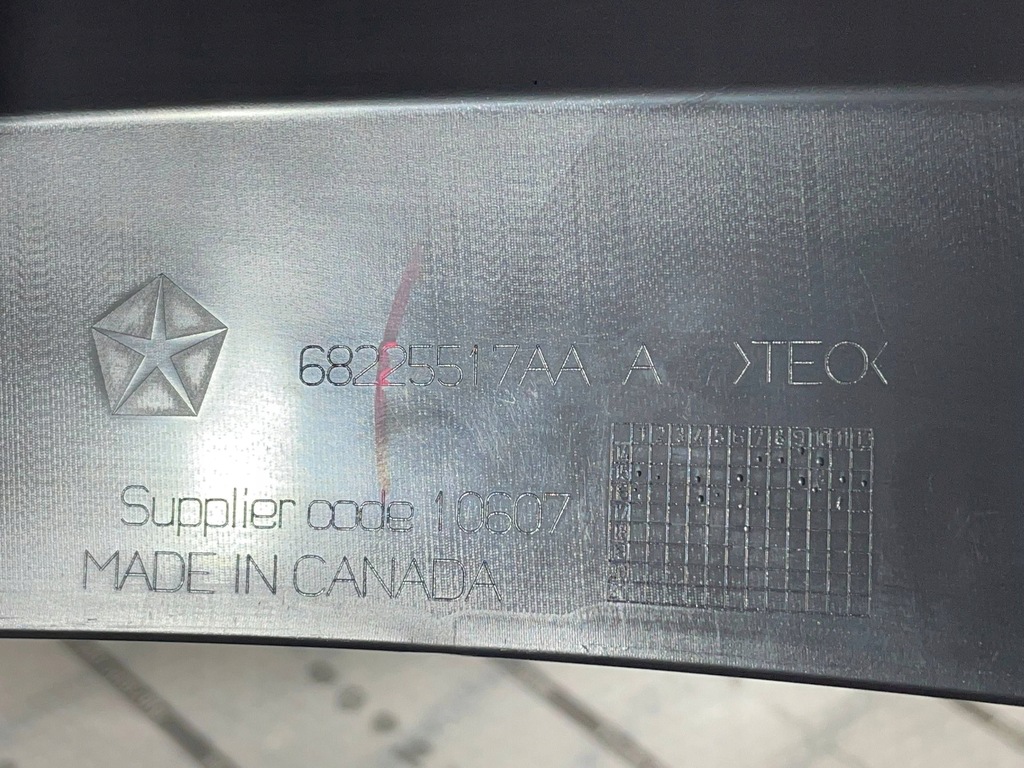 фото №9, Dodge charger 2015- молдинг накладка бампера передний перед