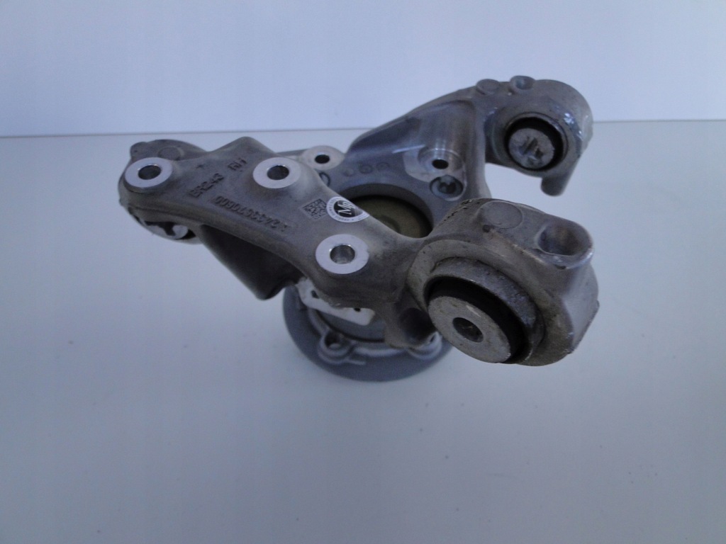 фото №10, Mercedes eqb 243 x243 w243 поворотный кулак ступица задняя правая