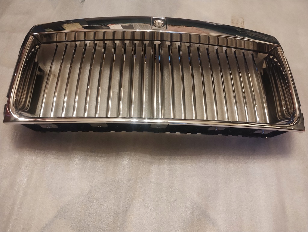 фото №1, Rolls royce cullinan решітка радіатора logo