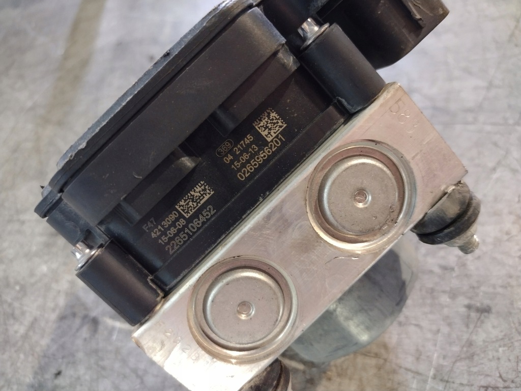 фото №6, Насос abs suzuki celerio 0265956201