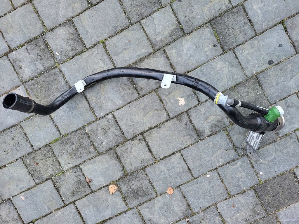 фото №1, Bmw 5 g30 дизель труба заливной топлива