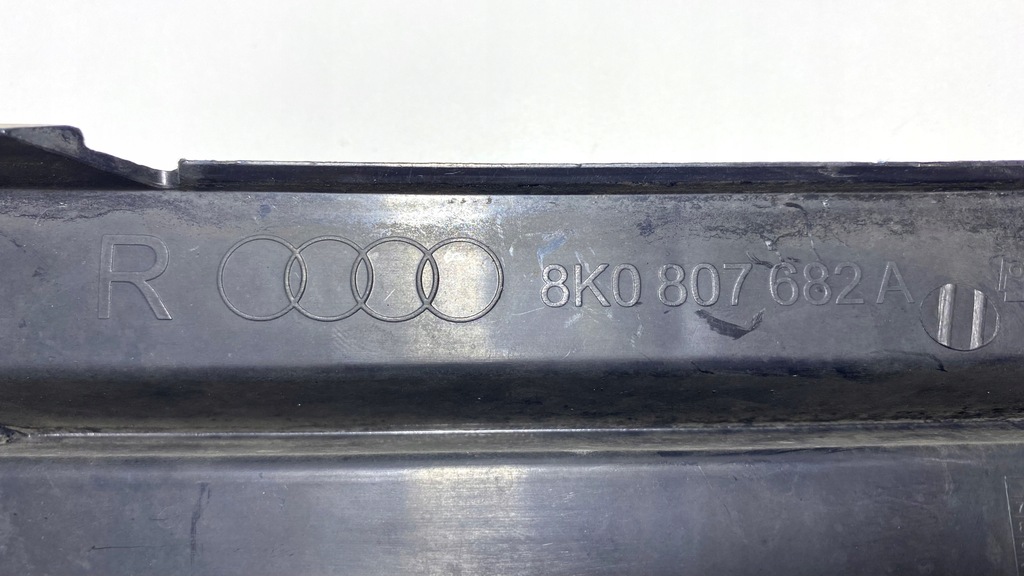 фото №13, Решётка бампера audi a4 b8 8k0807682a 8k0807681a