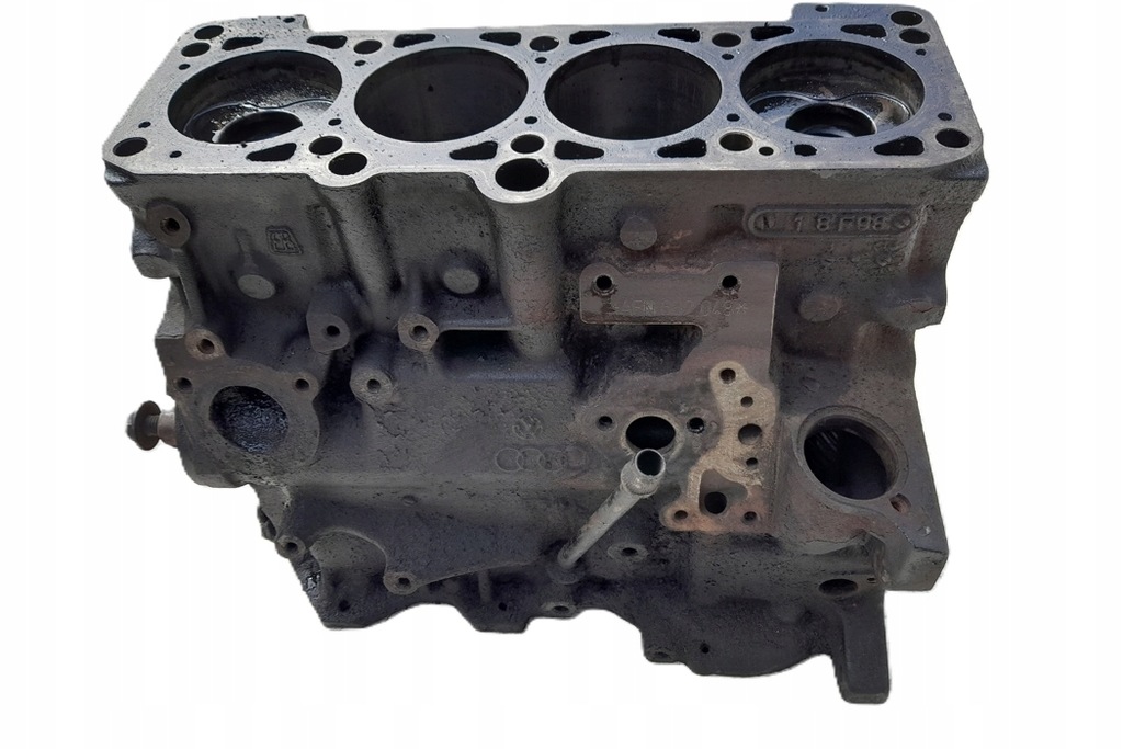 фото №11, Блок двигуна vw passat variant b5 3b5 afn 1.9l дизель 81kw 1997