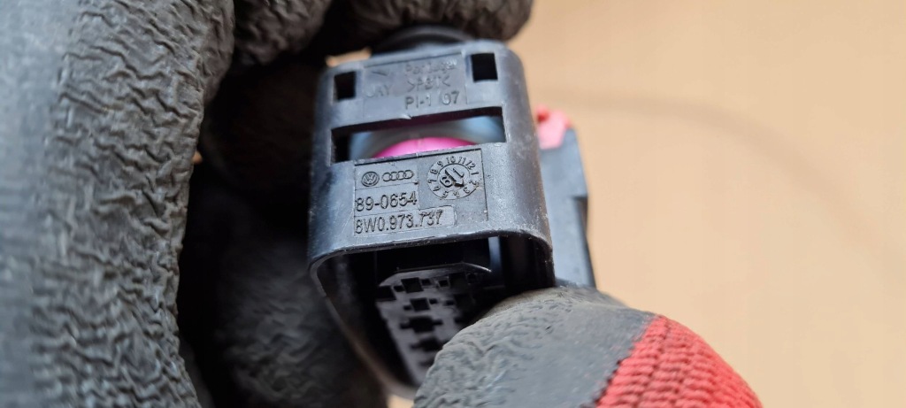 A4 b9 штекер колодка фары full led 8w0973737 a5 8w q5 a6 c7 в Украине