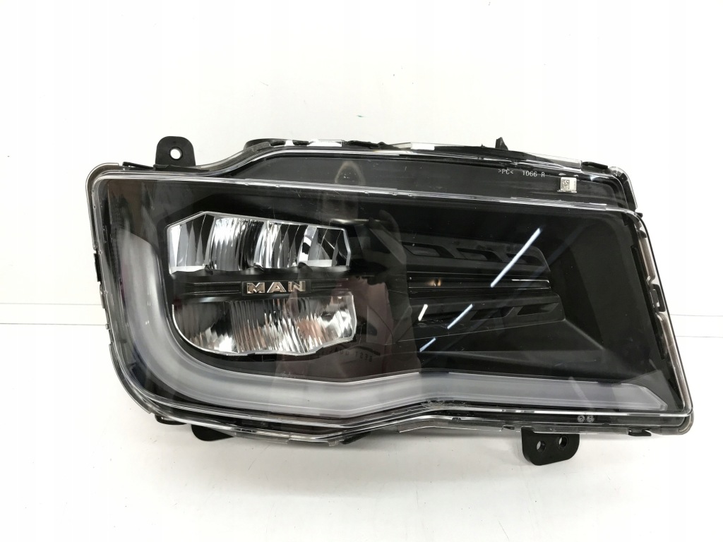 Купить Лампа фара правый перед man tgx ii led 81.25101-6872
