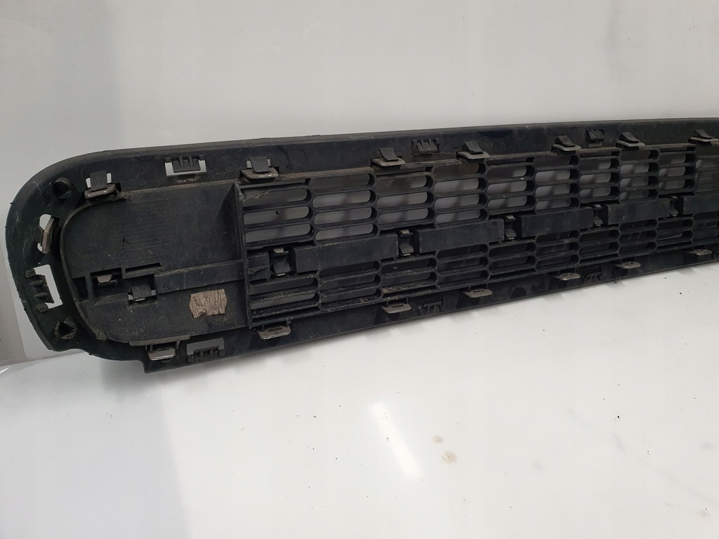 фото №11, Mini cooper r56 бензин 06-10 решётка средняя бампера