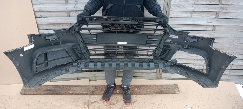 Бампер перед передний audi a3 8v s-line lift 16-2rok 8v3807437 8v3853651aa Недорого