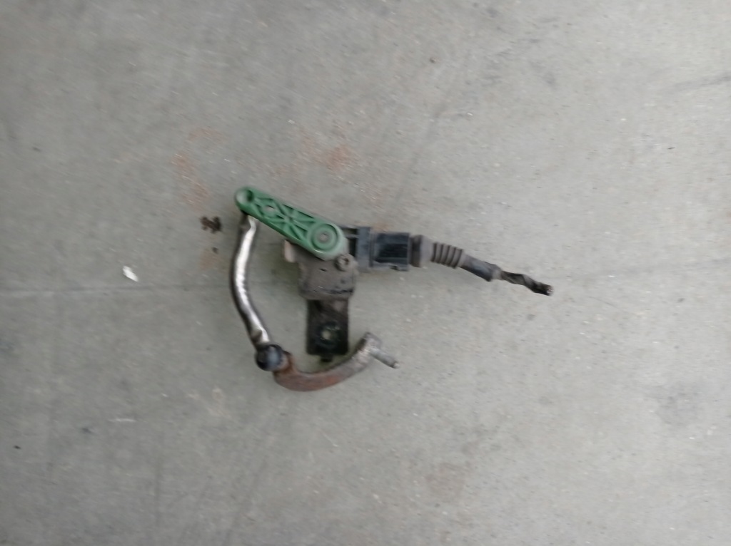 фото №1, Porsche macan датчик задняя 4b0973712a