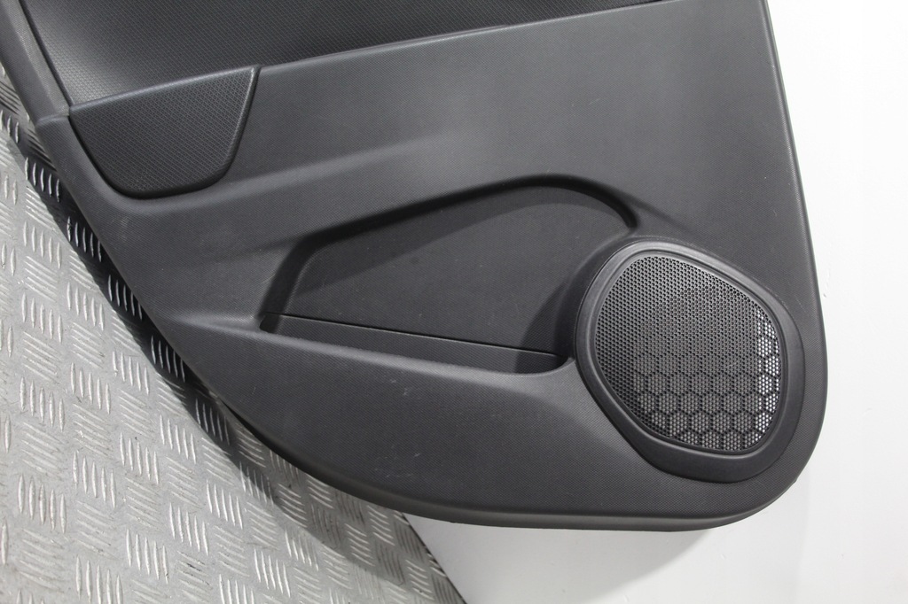 фото №4, Обшивка дверь левый задняя clio iv 4