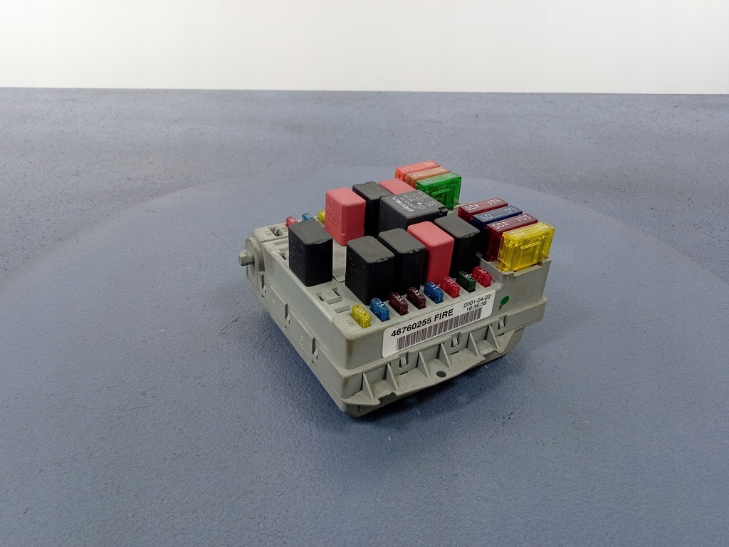 фото №1, Fiat punto ii коробка запобіжників 46760255