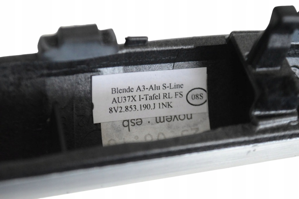 фото №5, Audi a3 s3 8v 2016 рамка бардачка панели приборной панели