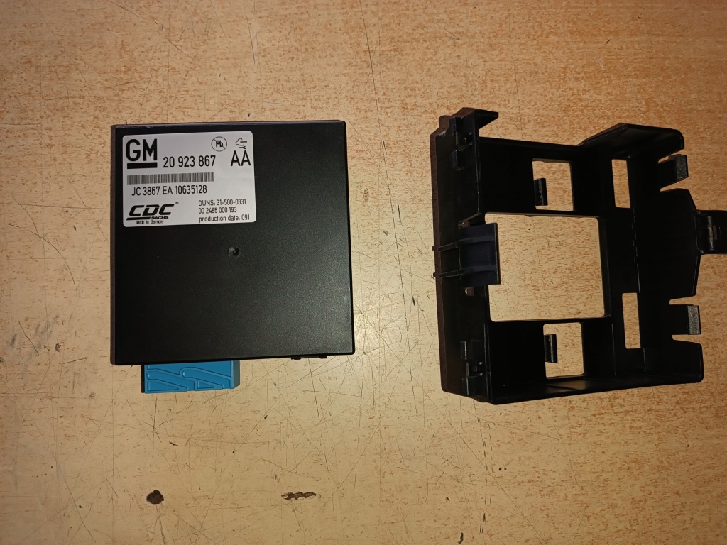 фото №1, Opel insignia a kombi модуль блок управления подвеска 20923867