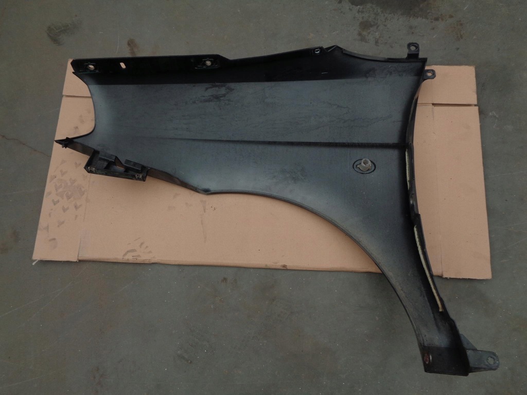 Крыло  lancia ypsilon 3d 2003-2011r. правый  передний kod 632 Киев