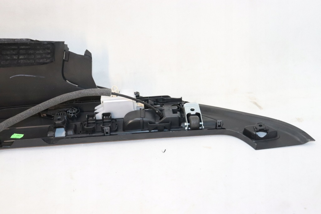 фото №11, Skoda superb iii обшивка напрямна шторка ліва 3v9867761a kombi j-972 a439