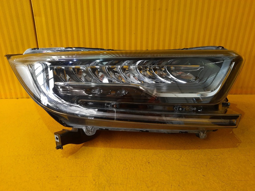 фото №1, Honda cr-v v лампа перед правая full led 18r.-