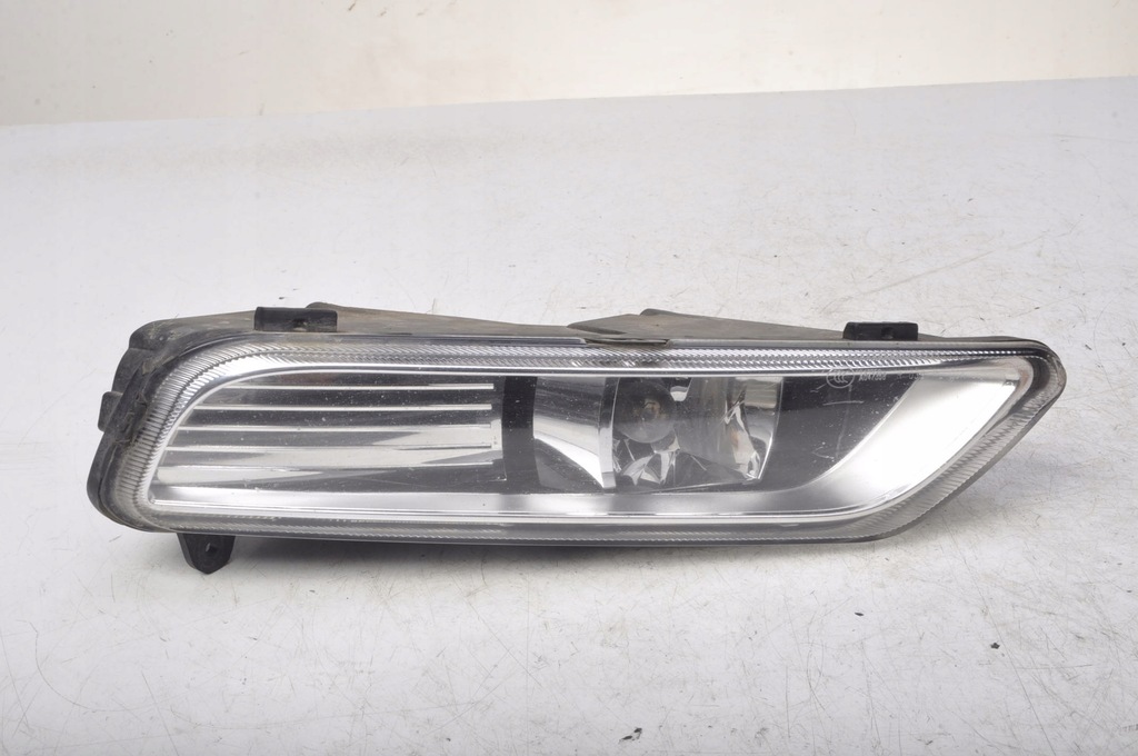 фото №1, Volkswagen passat b7 протитуманна фара правий