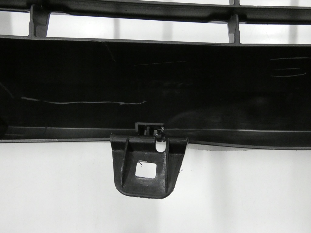 фото №11, Решётка радиатора, решётка радиатора toyota prius plus + plug-in