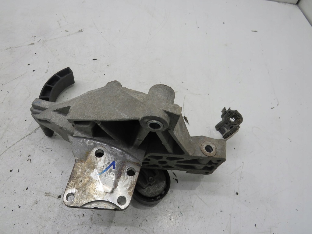 фото №4, Кронштейн генератора fiat tipo ii 1.4