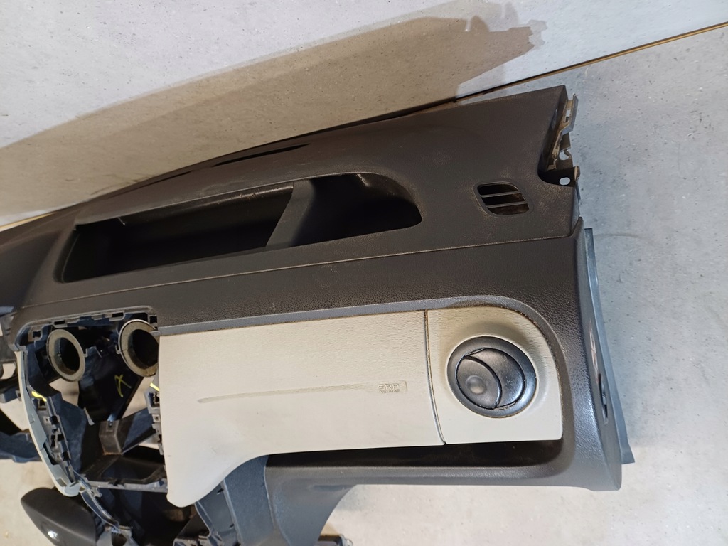 фото №6, Приборная панель консоль комплектная с ремни датчиком i подушка безопасности dacia dokker