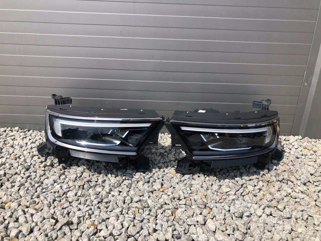 фото №1, Opel mokka ii b комплект лампа перед matrix 9844356280 9834016880 !