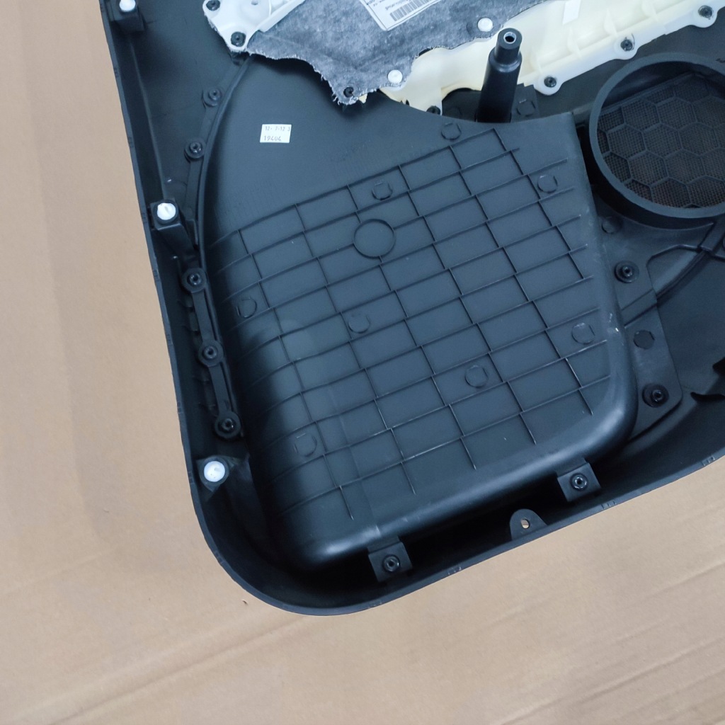 фото №7, Обивка обшивка дверь левый задняя skoda yeti