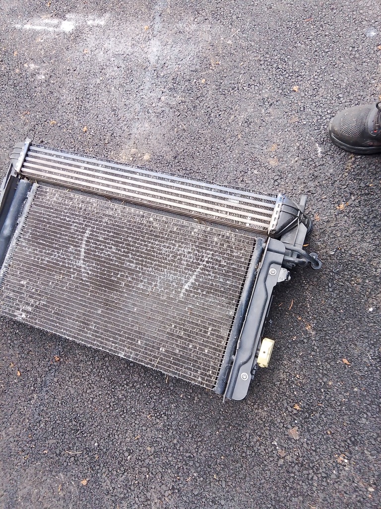 фото №11, Audi a1 8x комплект радиатор 6r0820411g 6r0121253