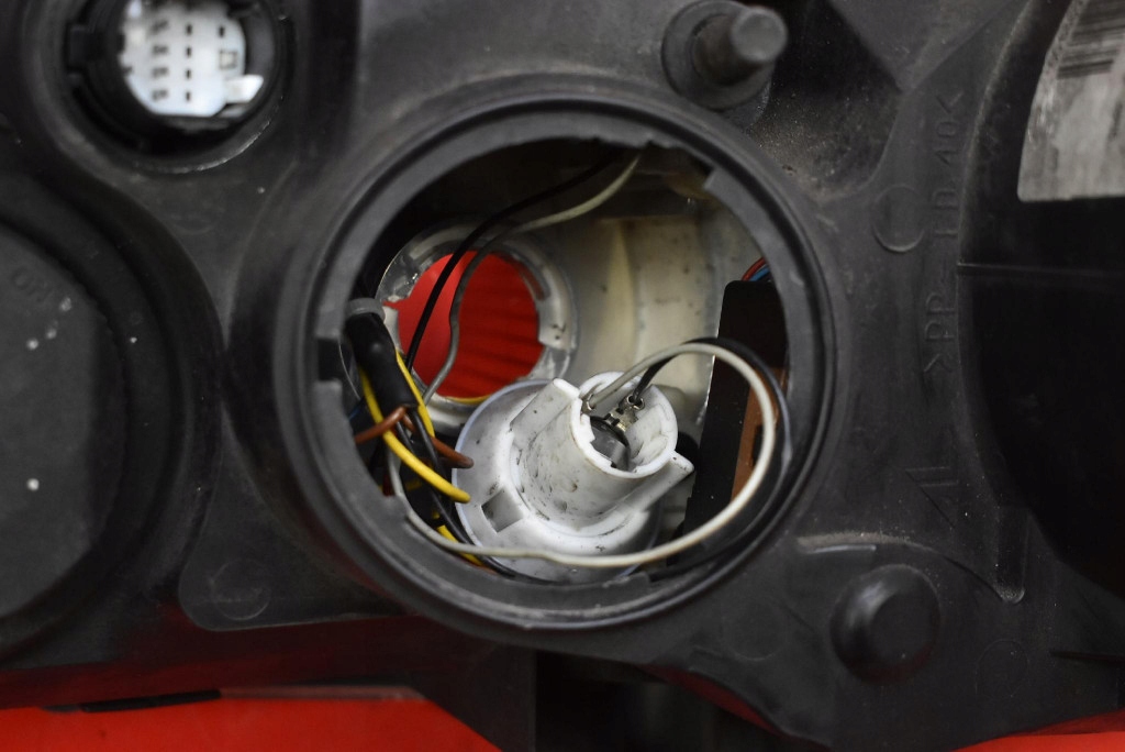 фото №10, Фара правый лампа перед eu 60682088 alfa romeo 159 05-11