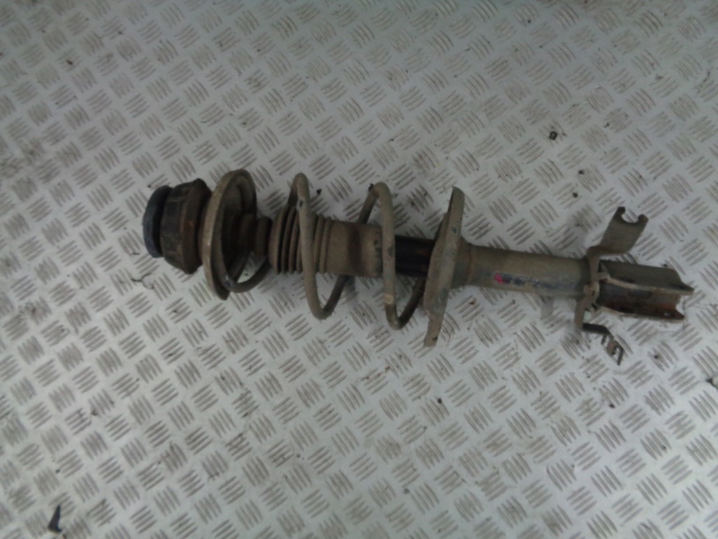 фото №1, Dacia sandero ii lift 2019 амортизатор перед передний 543023022r