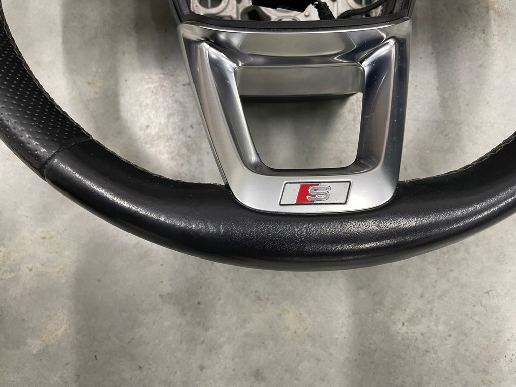 фото №9, Воздуховод a3 8y s-line s3 8y оригинал лепестки переключения перфорированная