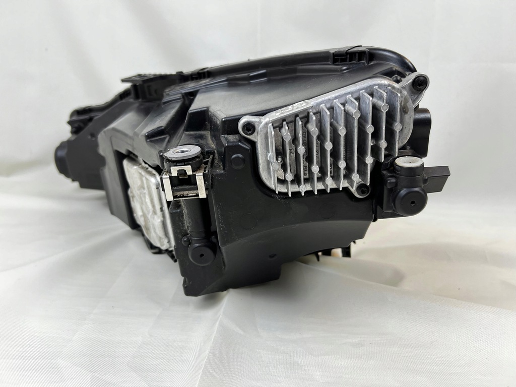 фото №12, Audi a5 f5 8w6 лампа правая full led комплектная europa 8w6941034d 7pp941572ac