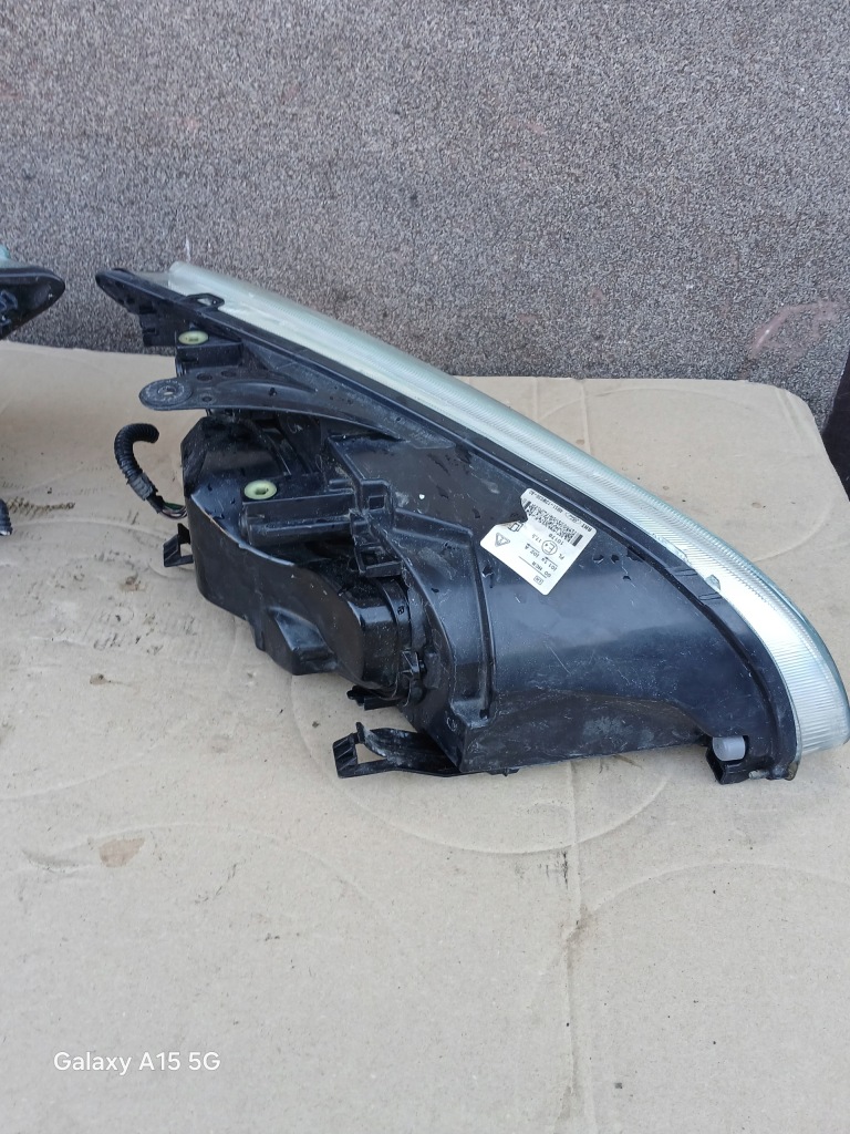 Фара передняя правая левая  оригинал комплект super состояние ford focus mk2 mk 2 в Украине