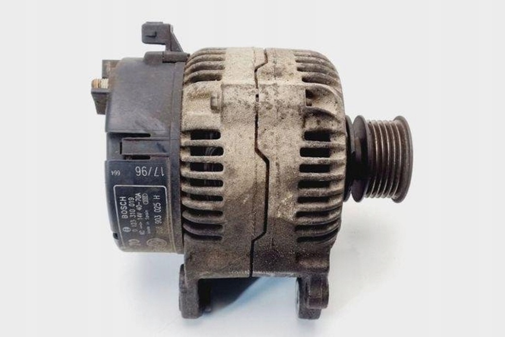 Генератор vw polo 6n2 028903025h 1.6l бензиновый 1996 Киев