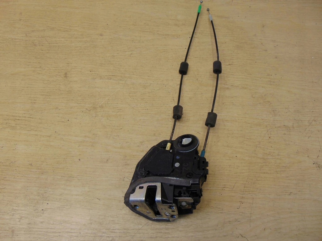 фото №6, Замок двері лівий задня toyota rav4 iii europa 2контакти