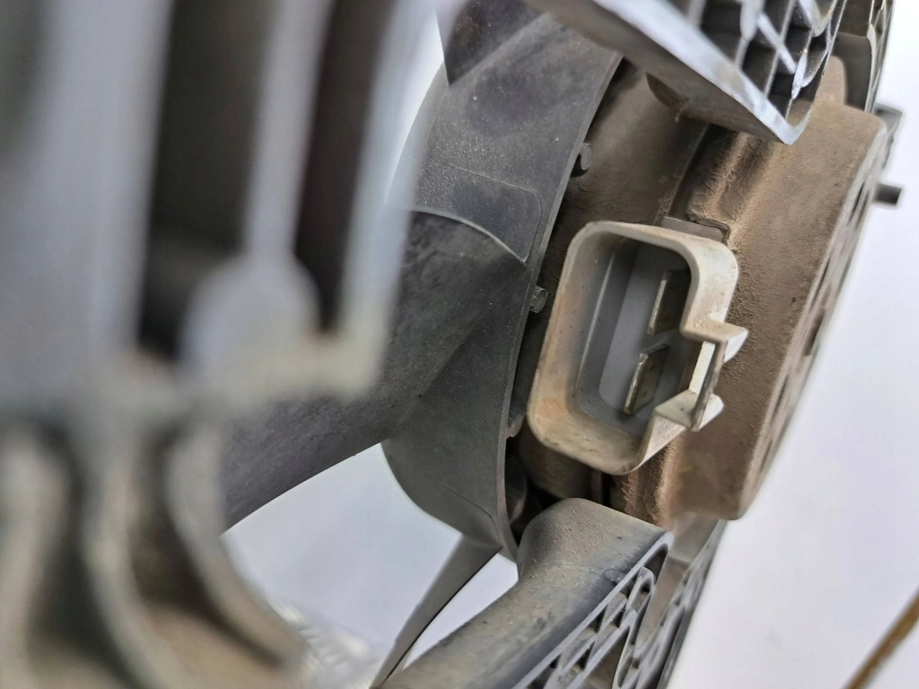 Opel meriva b 2010 електричний вентилятор радіатора Київ