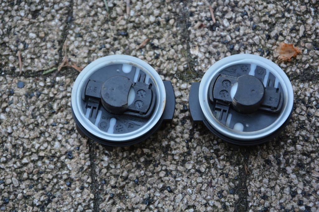 фото №13, Датчик удара боковой vw golf 7 5q0959354