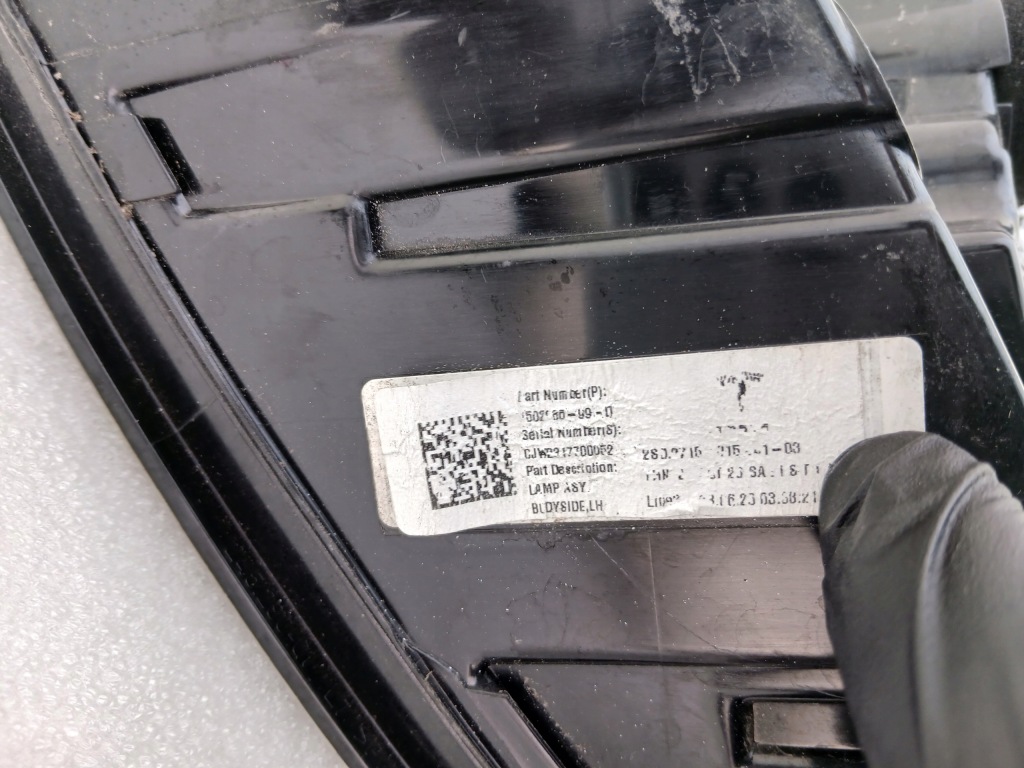 Tesla model y 3 рестайлинг  2021- лампа задняя левая левый задний  1502086-99-d Недорого