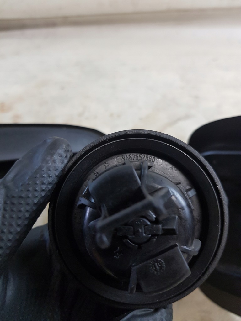 фото №12, Кришка заливної пального peugeot 308 ii t9 k:evlc + кришка