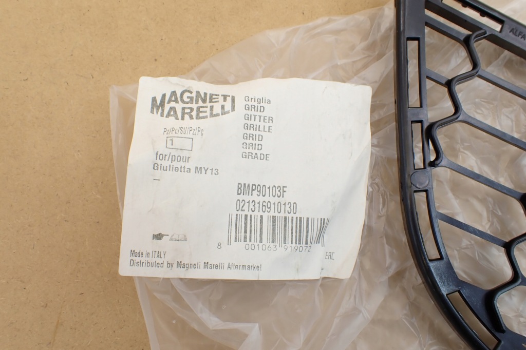 Alfa romeo giulietta 10- решётка бампера перед передняя левая 156085893 lh Цена