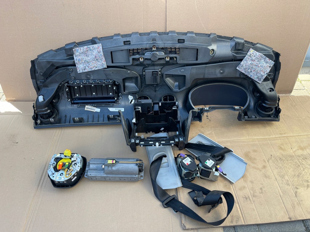 фото №8, Консоль панель приладів подушки безпеки ремені audi a3 8p lift hb оригінал