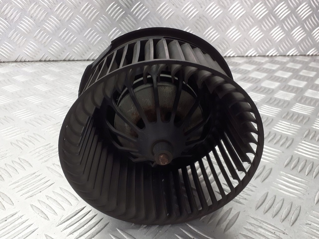 фото №1, Вентилятор обдув volvo s40 ii 4m5h-18456-cc