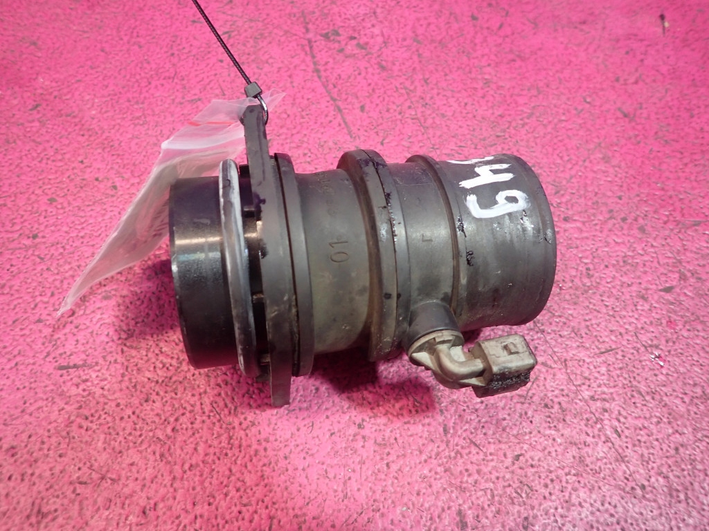 Купить Renault clio 2 01-05 расходомер 98090430