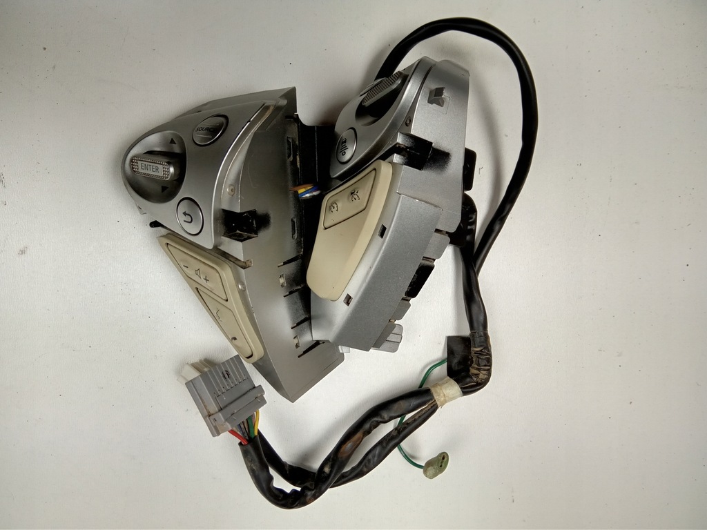 фото №13, Переключатели w руль l/p infiniti qx70 fx30d